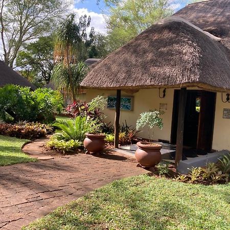 Acasia Guest Lodge Komatipoort Buitenkant foto