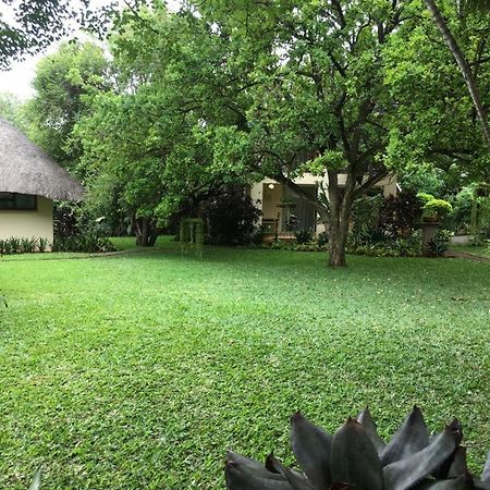 Acasia Guest Lodge Komatipoort Buitenkant foto
